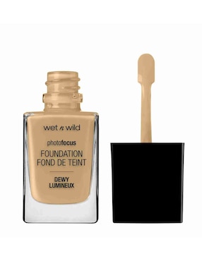 Base de maquillaje líquida Wet N Wild brillante