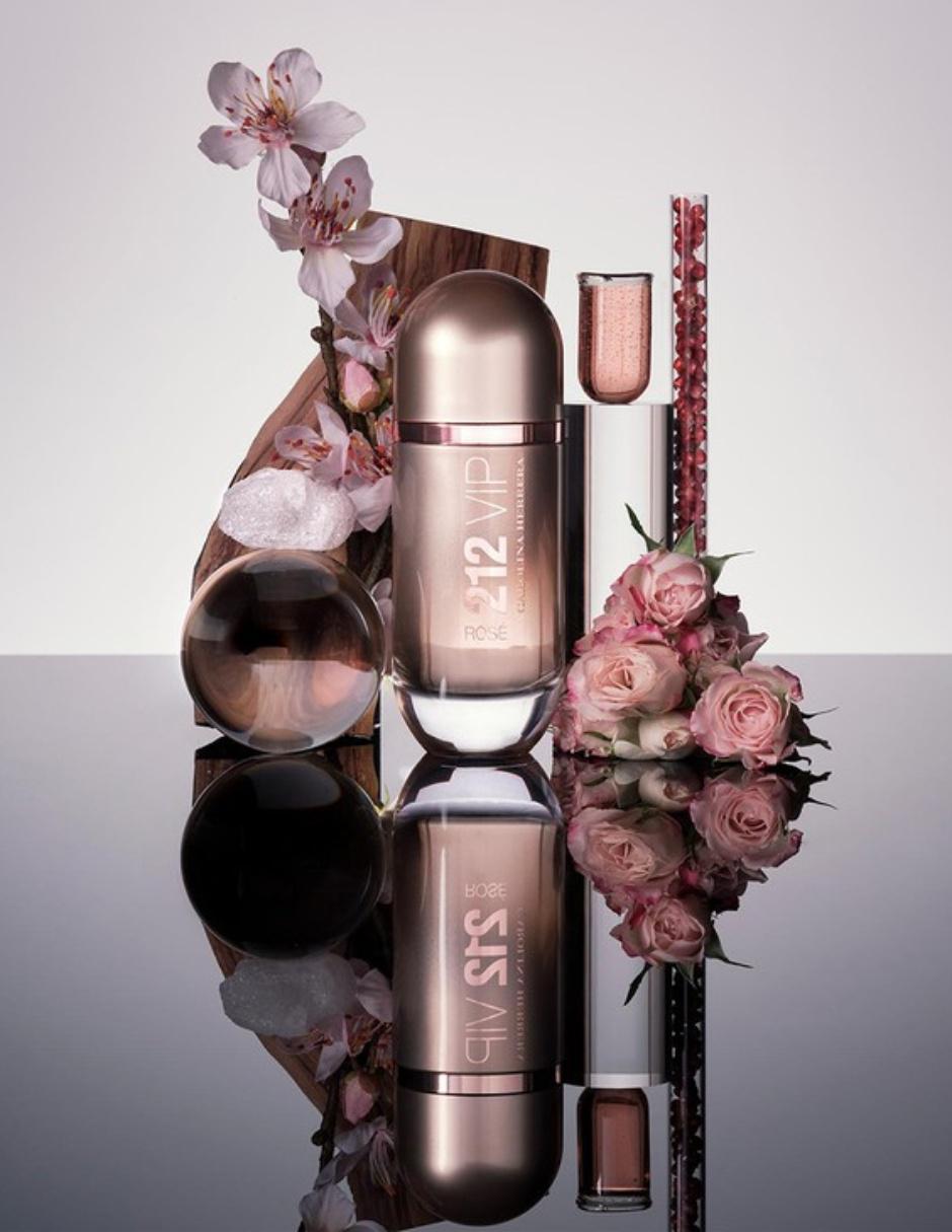Eau de parfum Carolina Herrera 212 VIP Rosé para mujer 6