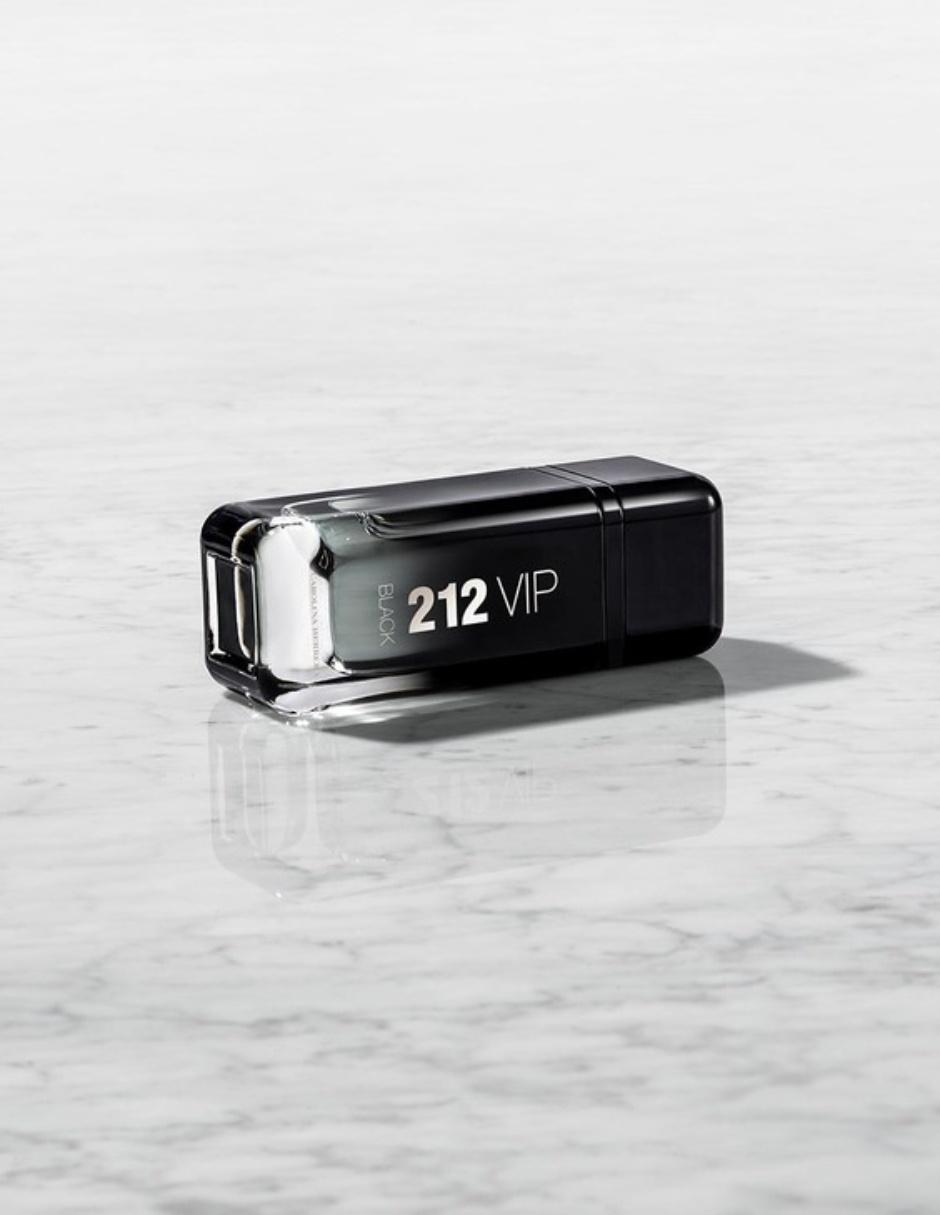 Eau de parfum Carolina Herrera 12 VIP Black para hombre 10